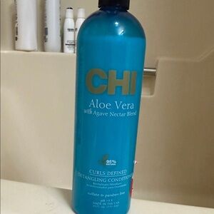 CHI Aloe Vera Detangling Conditioner - Blue